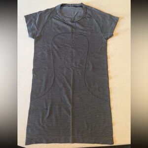 Lululemon Swiftly Tech Top, black and white stripes